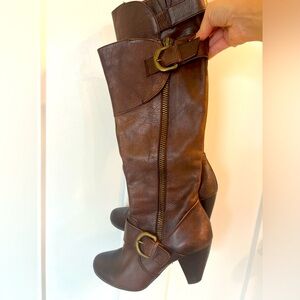 Arturo Chiang Vera Tall Chocolate Boots Buckle 7.5